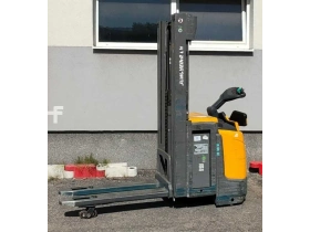 Jungheinrich ERC 216z initial lift - Zdjęcie: 2