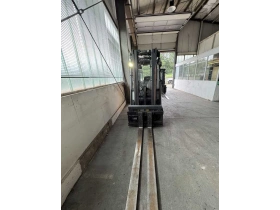 Linde H18T-01 Triplexmast Zinkenverstellgerät - Zdjęcie: 2