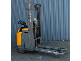 Jungheinrich ERC 212z 2.9m/ initial/ free lift/2020y - Zdjęcie: 2