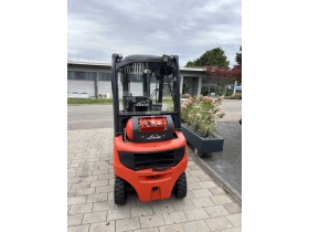 Linde H 18 T-01  391 Triplex Zinkenverstellgerät - Zdjęcie: 2