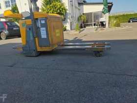 Jungheinrich ERE120 Li-Ion/ 2000kg/ 2019y/ 12142mh - Zdjęcie: 2