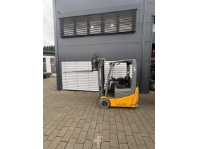 Jungheinrich EFG 213 Lithium ZVG+ Seitenschieber und Vorschubgabel - Zdjęcie: 2