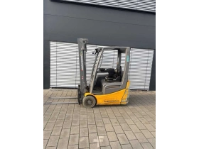 Jungheinrich EFG 215 - Zdjęcie: 1