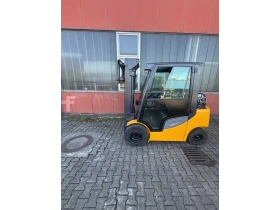 Jungheinrich TFG 425S - Zdjęcie: 2