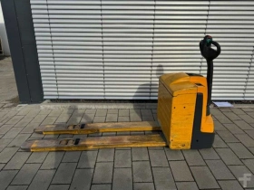 Jungheinrich EJE 220 (Gabellänge 1800 mm!!!) - Zdjęcie: 1