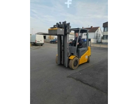 Jungheinrich EFG 535k 3.5t/ 5m/ 2424mh/ 4v - Zdjęcie: 2