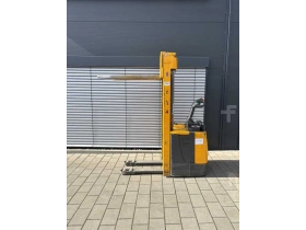 Jungheinrich ERC 214 - Zdjęcie: 2