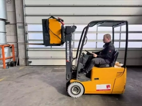 Jungheinrich EFG 115 - Zdjęcie: 2