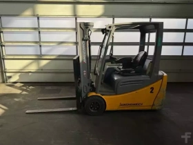 Jungheinrich EFG 220 - Zdjęcie: 1