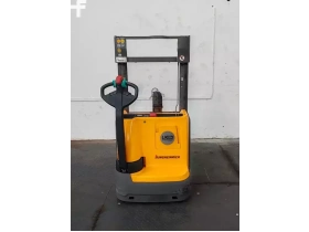 Jungheinrich EJC 112 LI ION 2.5m/ free lift/ 2051h - Zdjęcie: 2