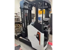 Bobcat BR16JW-9 --> Batterie NEU!!! - Zdjęcie: 2