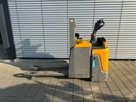 Jungheinrich ERD 220 - Zdjęcie: 2