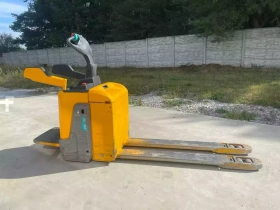 Jungheinrich ERE 120 2400mm 50% batt - Zdjęcie: 2