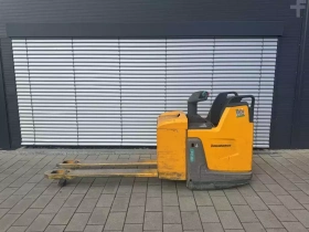 Jungheinrich ERE 225 DrivePlus - Zdjęcie: 2